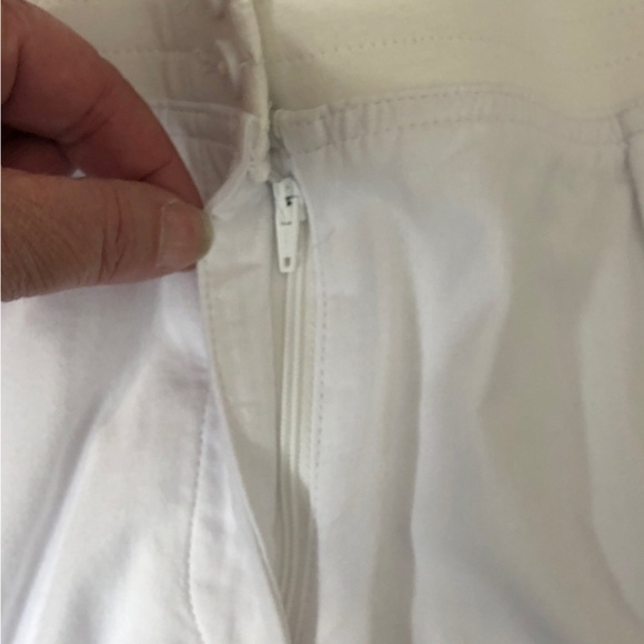 TALBOTS - White 100% Cotton Lightweight Roll-Up Cuff Pants w/Pockets - Size 16 - Picture 3 of 5
